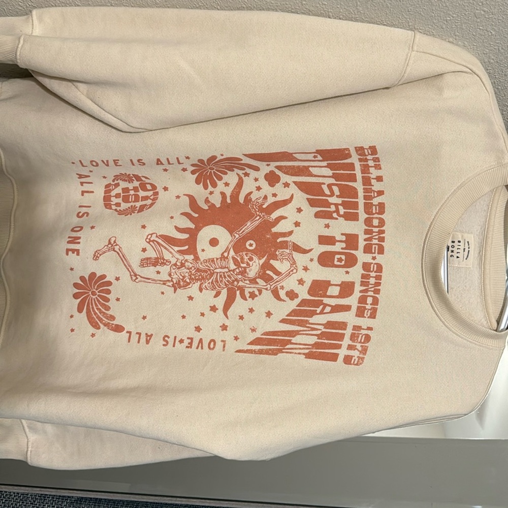 Brand new billabong sweatshirt
